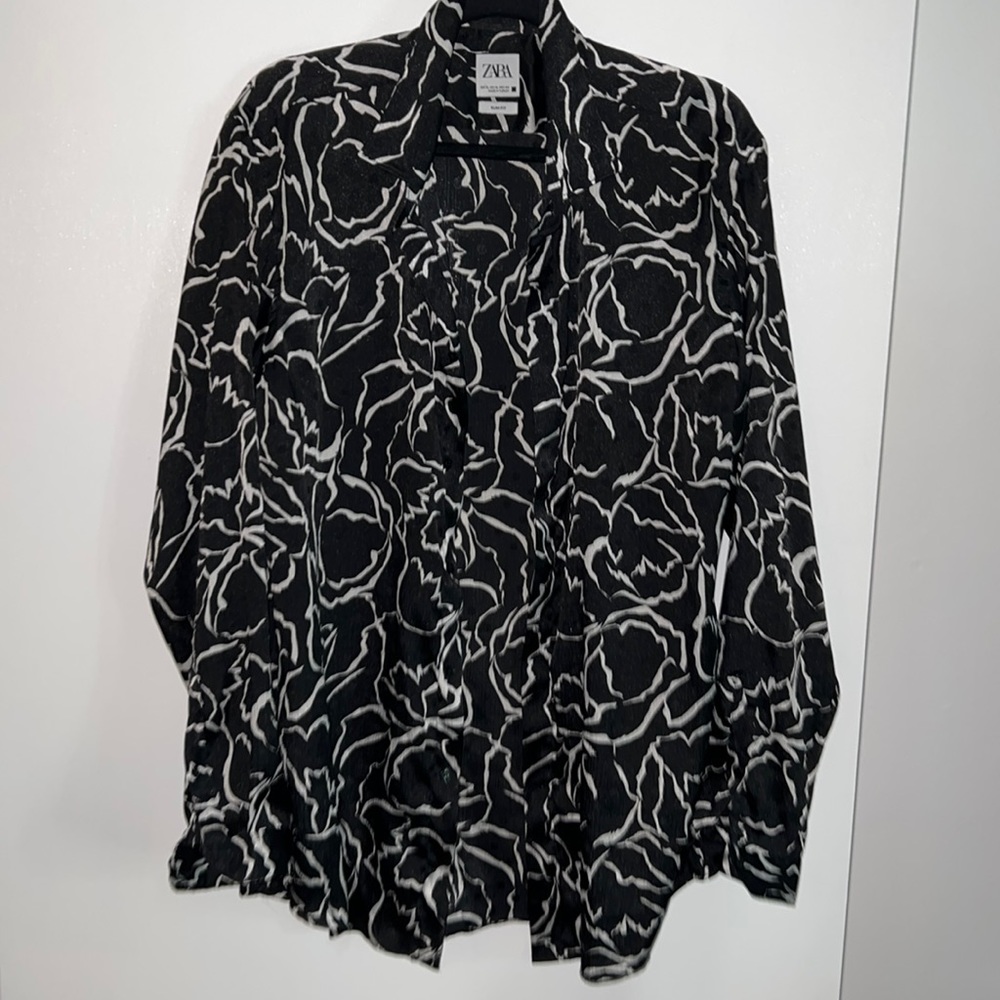 ZARA SEMI SHEER SLIM BUTTON DOWN